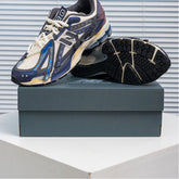 Men's Sneaker